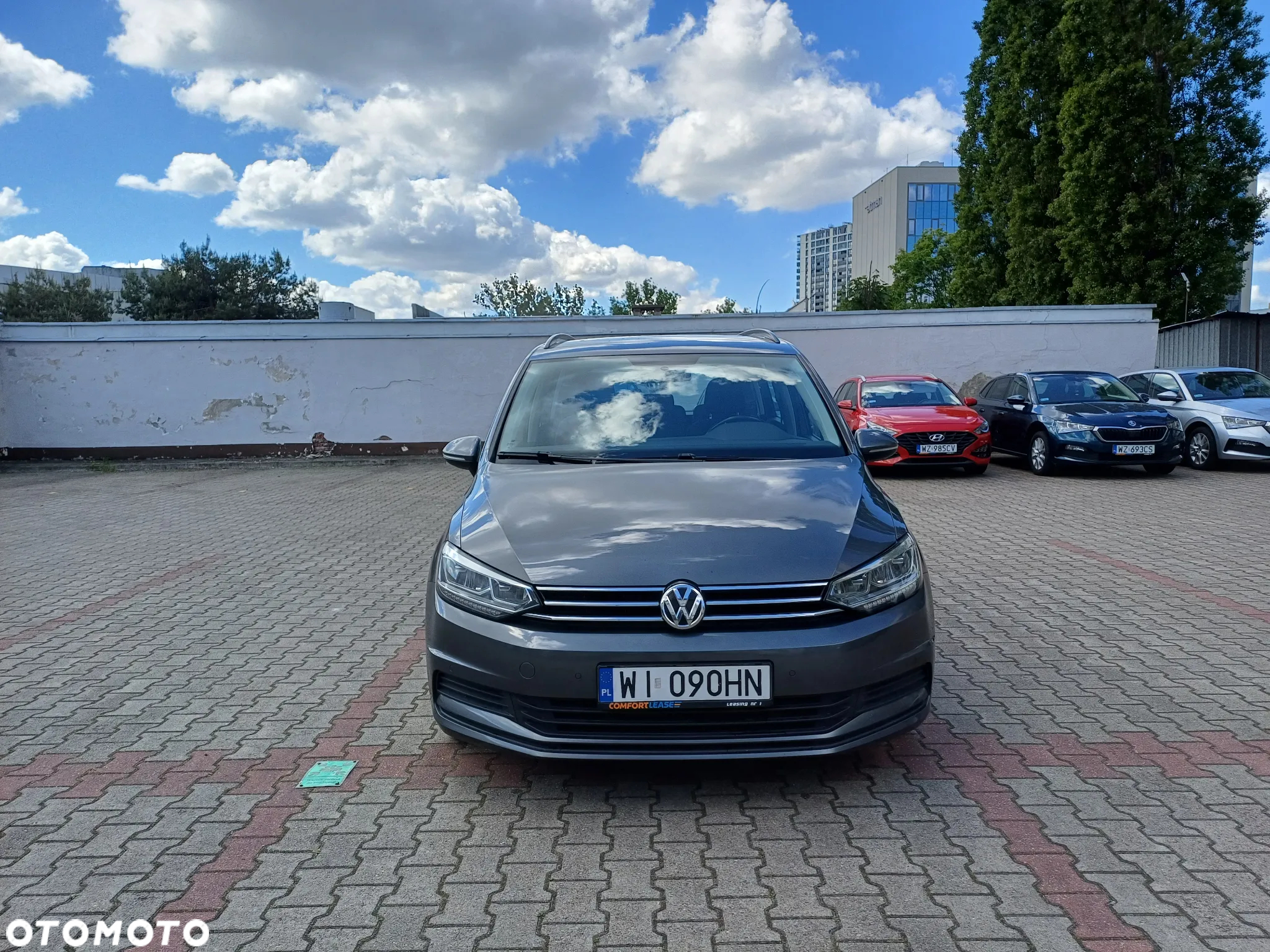 Volkswagen Touran 1.2 TSI BMT Comfortline - 6