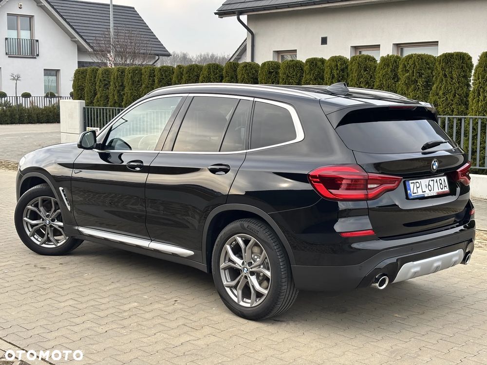 BMW X3 xDrive20d Luxury Line sport - 9