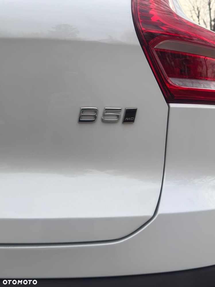 Volvo XC 40 B5 B AWD Geartronic Inscription - 11