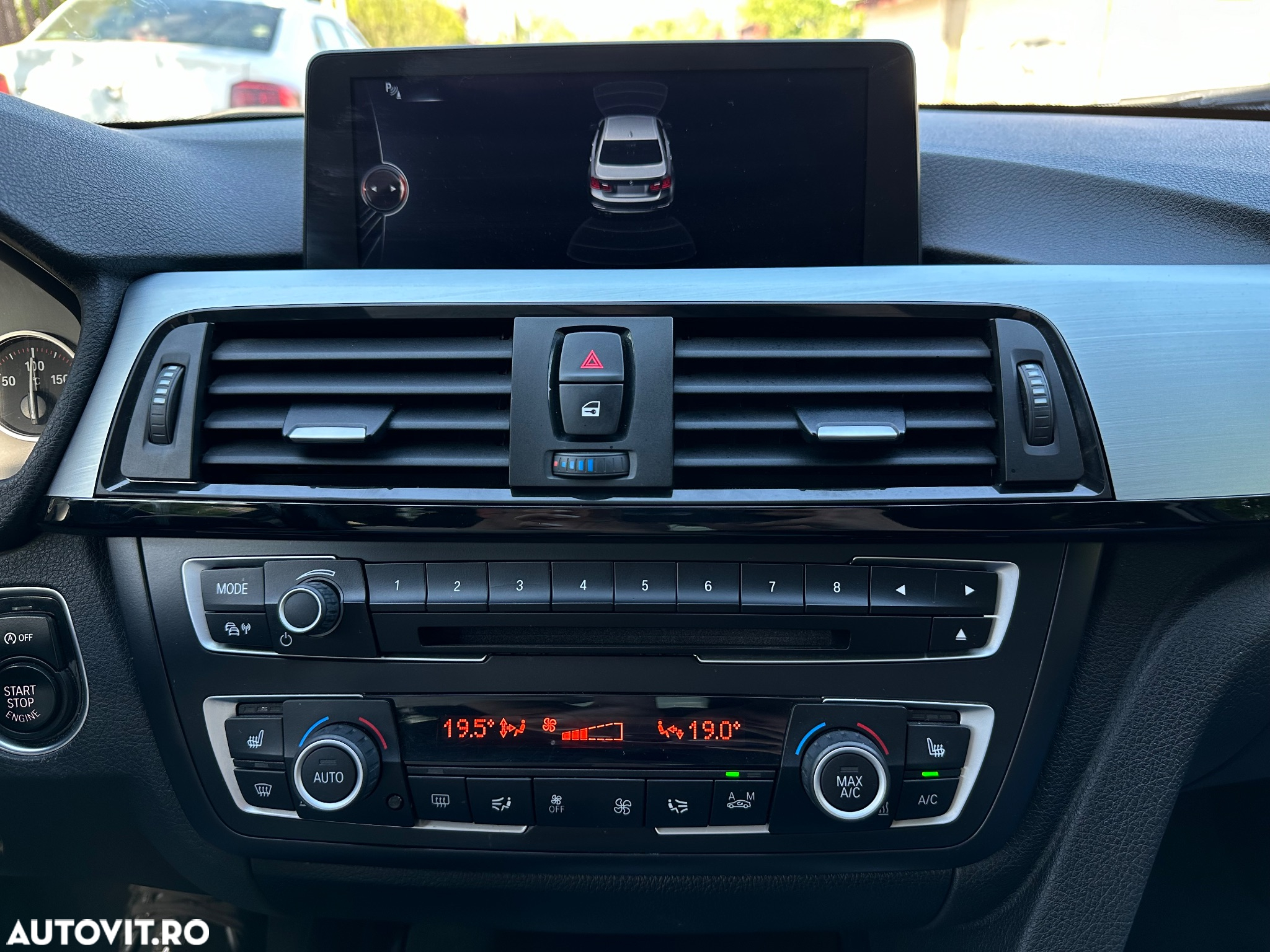 BMW Seria 3 320d Efficient Dynamic Edition Aut. Sport Line - 12