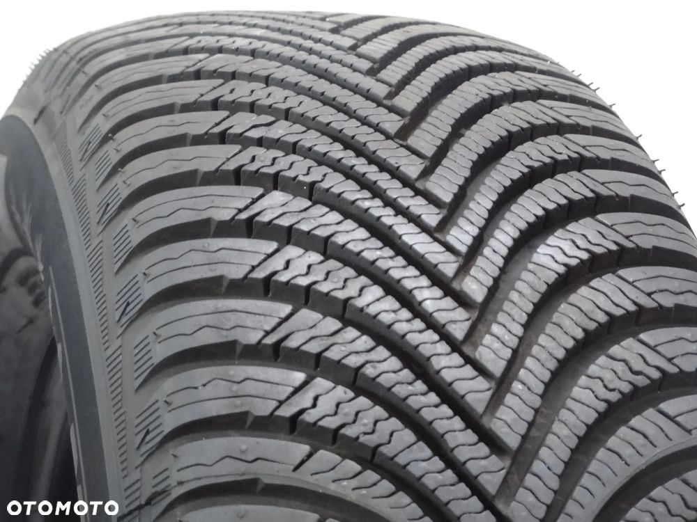 zimowe 205/60R16 MICHELIN ALPIN 5 , 8mm 2024r B4769 - 2