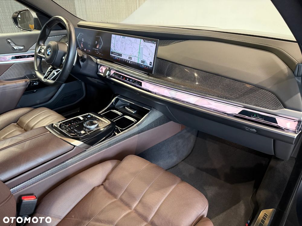 BMW Seria 7 740d xDrive mHEV sport - 10