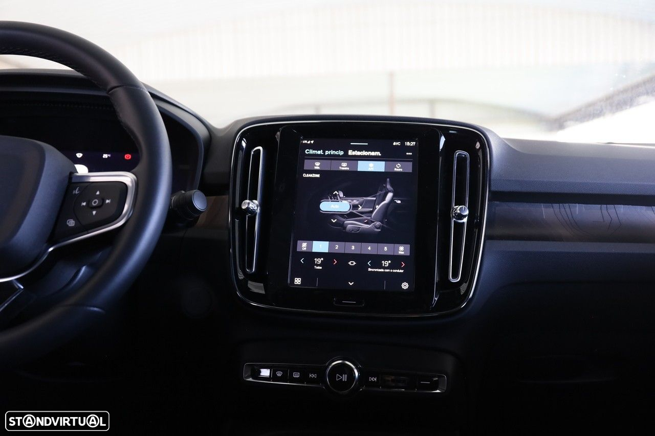 Volvo C40 Recharge Extended Range Plus - 15