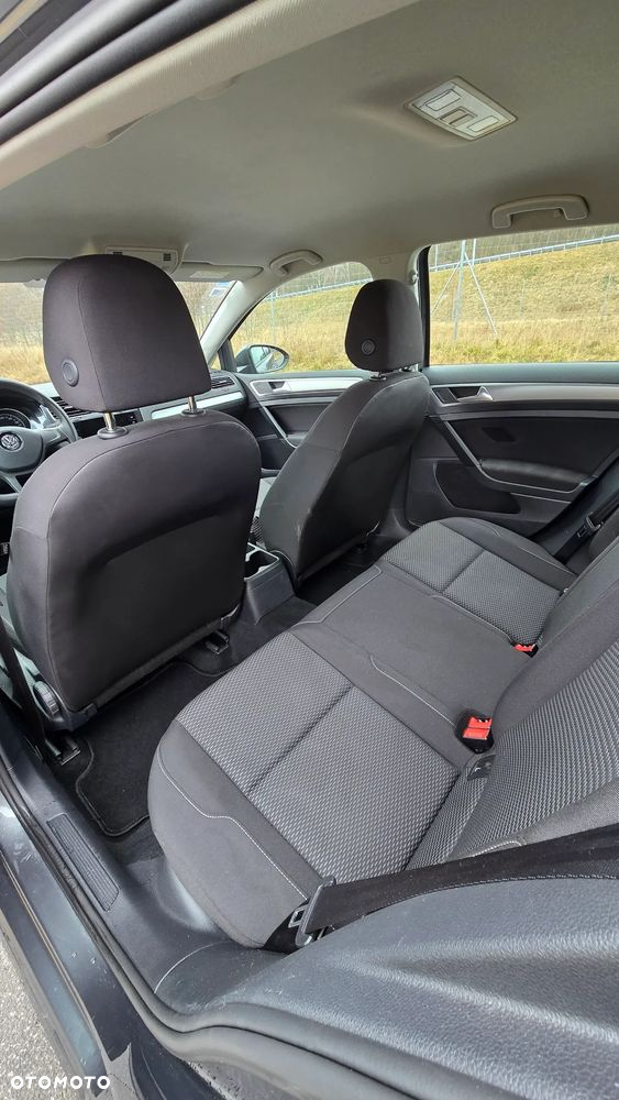Volkswagen Golf 1.6 TDI DSG Sound - 16