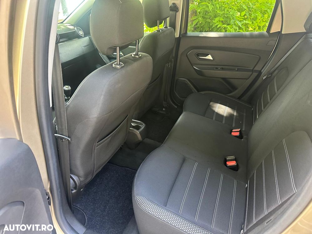 Dacia Duster 1.5 Blue dCi 4WD Prestige - 9