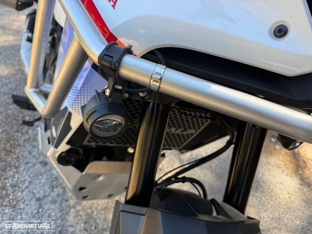 Honda Transalp 750 - 12