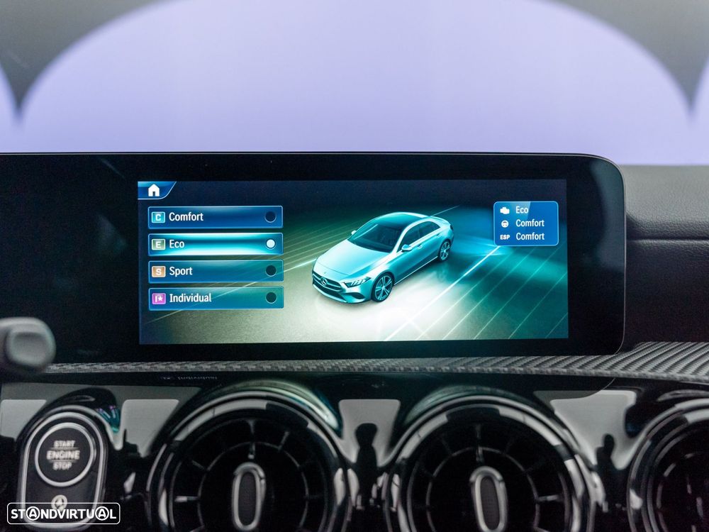 Mercedes-Benz A 200 Limousine d - 32