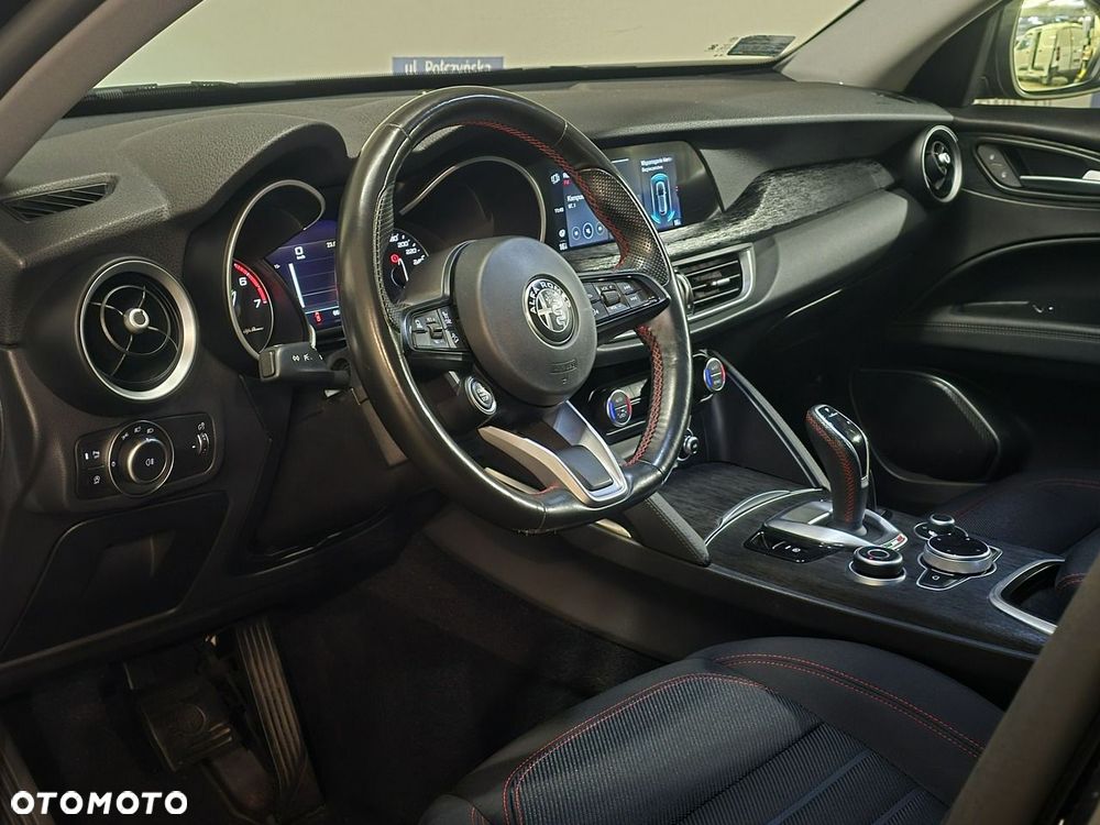 Alfa Romeo Stelvio 2.0 Turbo Business Q4 - 11