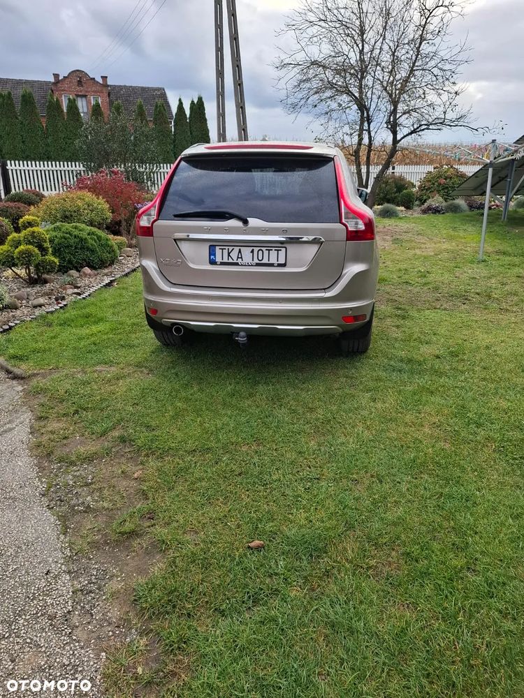 Volvo XC 60 - 2
