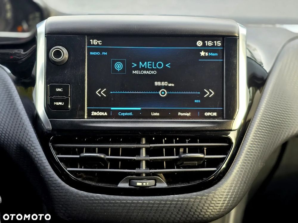 Peugeot 208 PureTech 82 Start & Stop Style - 16