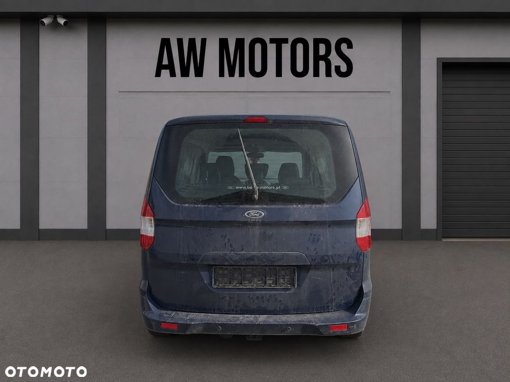 FORD TOURNEO COURIER 2017 *SAMOCHÓD NA CZĘŚCI* 6216 Blazer Blue MASKA, LAMPA, DRZWI, LUSTERKO, ZDERZAK, GRILL, BŁOTNIK, KLAPA, BELKA, DESKA, FOTELE, KANAPA, ĆWIARTKA KIEROWNICA, TARCZE, ZACISKI, ZAWIESZENIE, KOMPLETNY PRZÓD, KOMPLETNY TYŁ, LICZNIK, ZEGARY, PRAWE LEWE PRZÓD TYŁ - 4