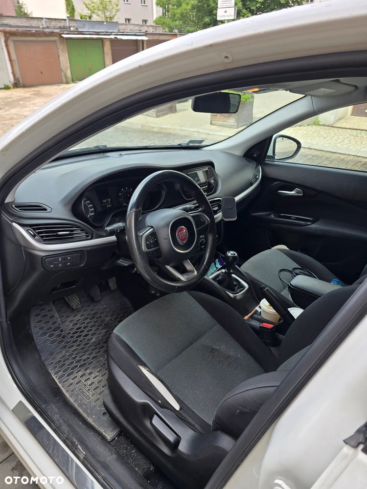 Fiat Tipo 1.4 16V - 14