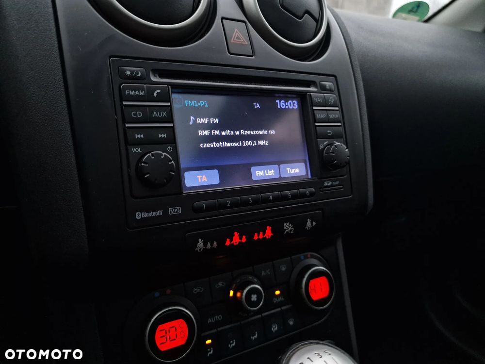 Nissan Qashqai 2.0 4x4 Acenta - 37