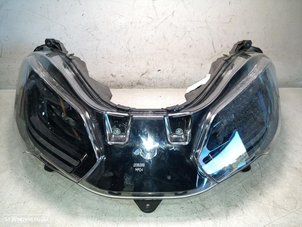 FAROL PIAGGIO VESPA MP3 530 - 1