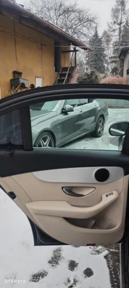 Mercedes-Benz Klasa C 300 7G-TRONIC - 17