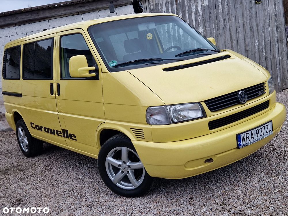 Volkswagen Caravelle - 12
