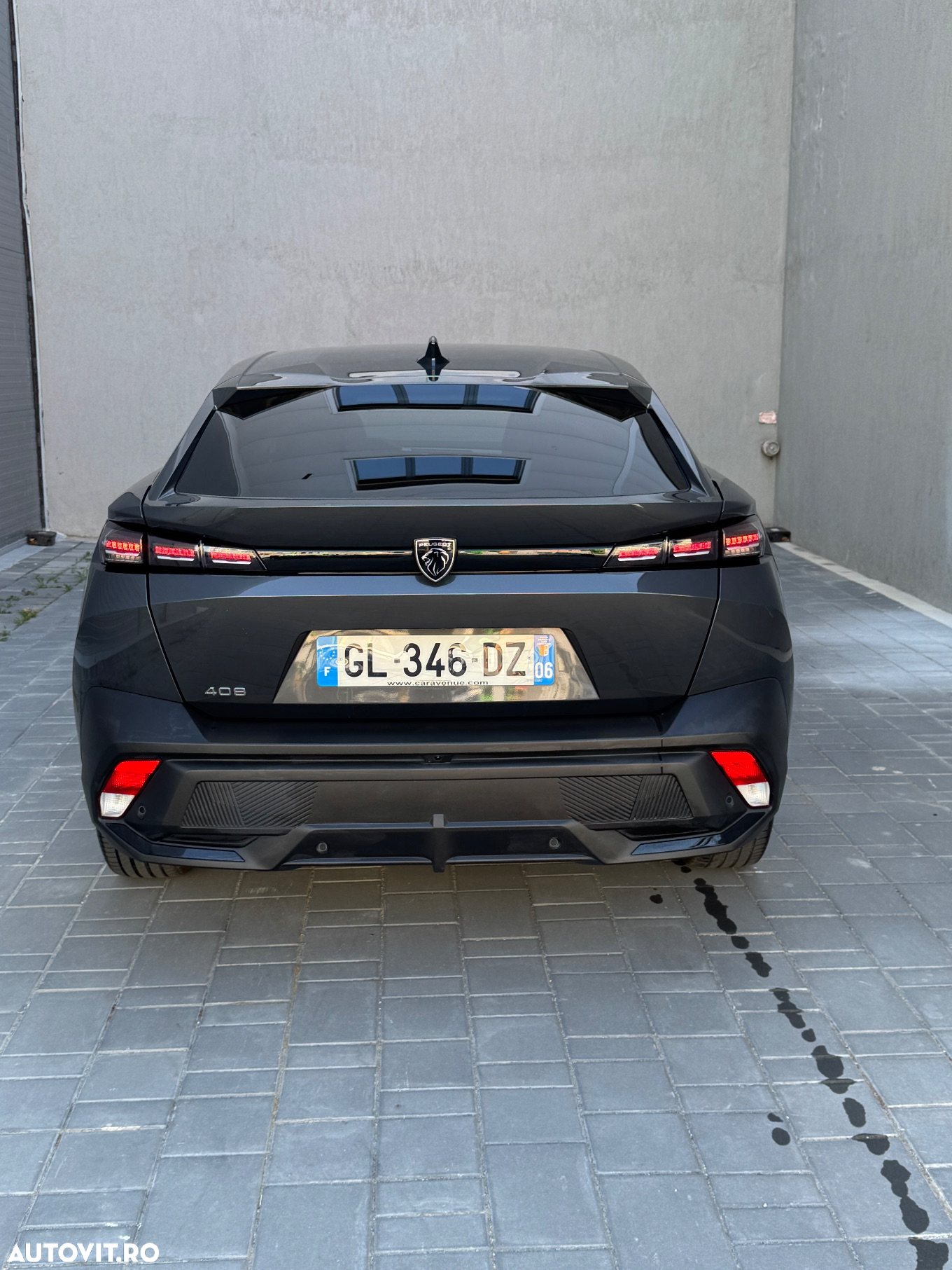 Peugeot 408 1.2L PureTech 130 S&S EAT8 Allure - 24