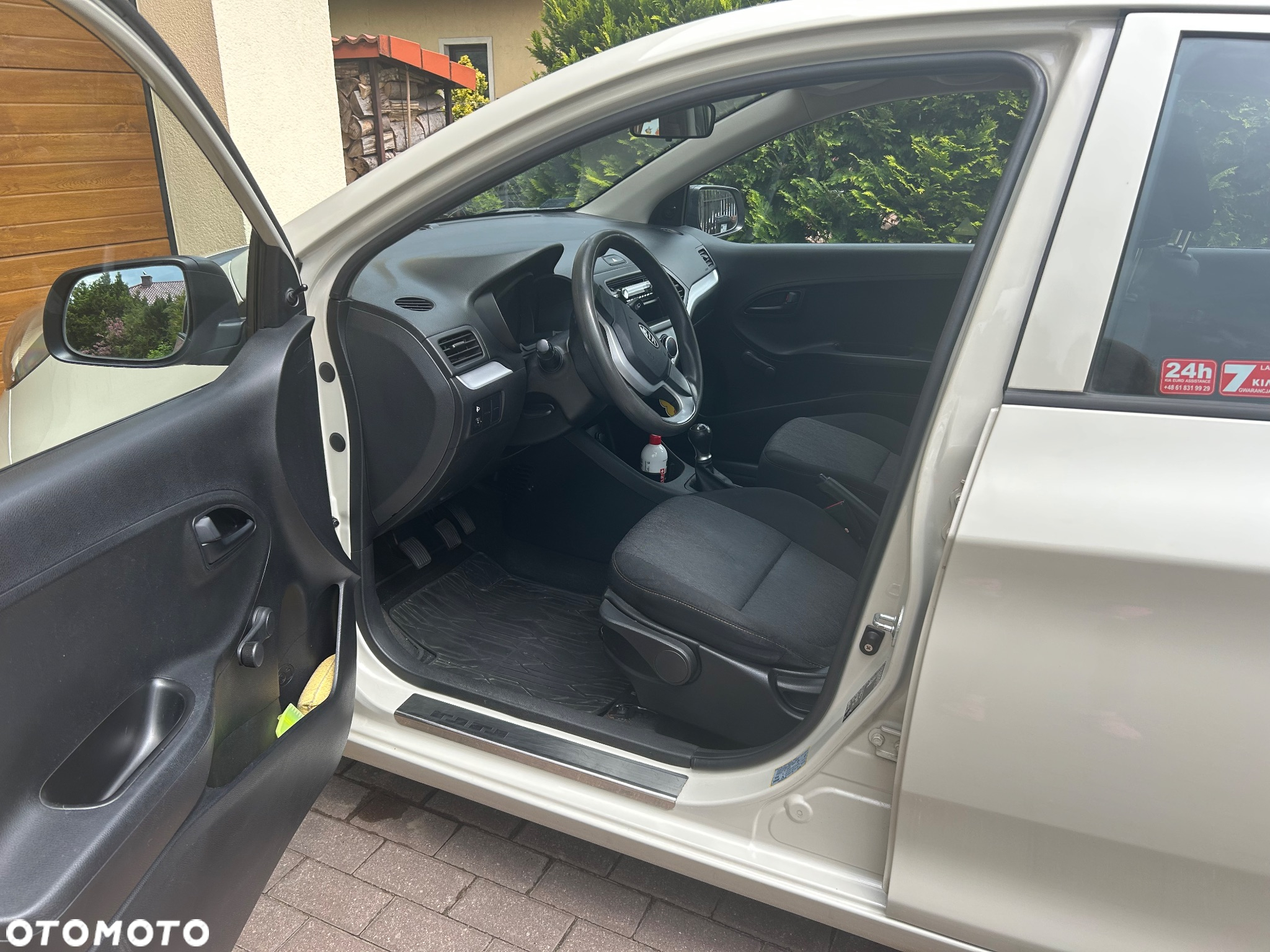 Kia Picanto - 10
