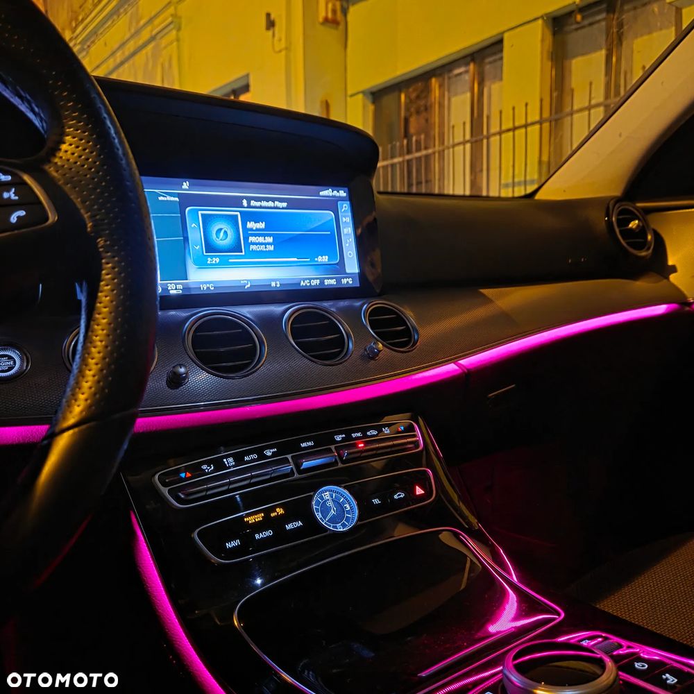 Mercedes-Benz Klasa E 220 d 9G-TRONIC Avantgarde - 8
