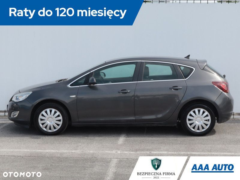 Opel Astra - 4