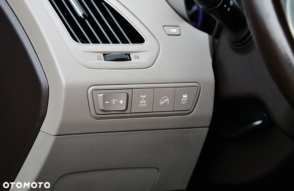 Hyundai ix35 2.0 4WD Premium - 22