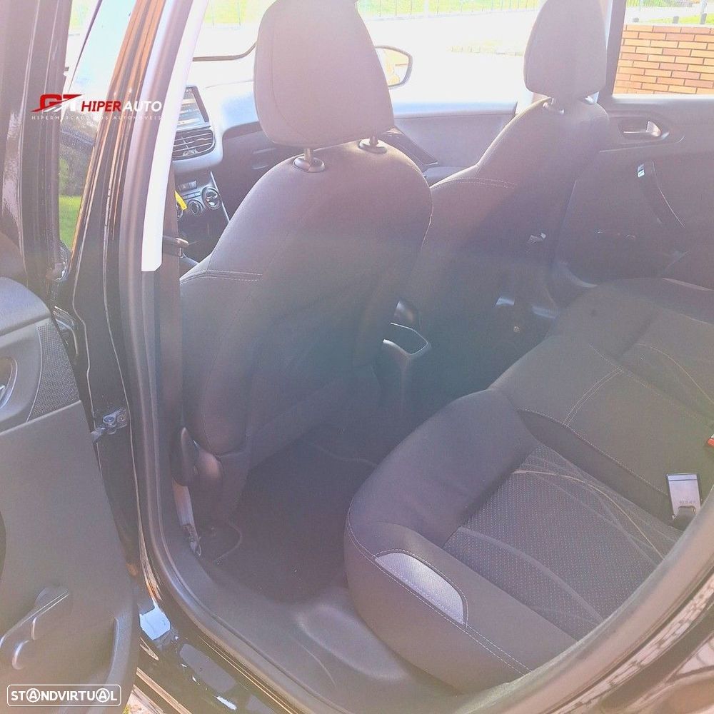 Peugeot 208 1.2 VTi Active - 7