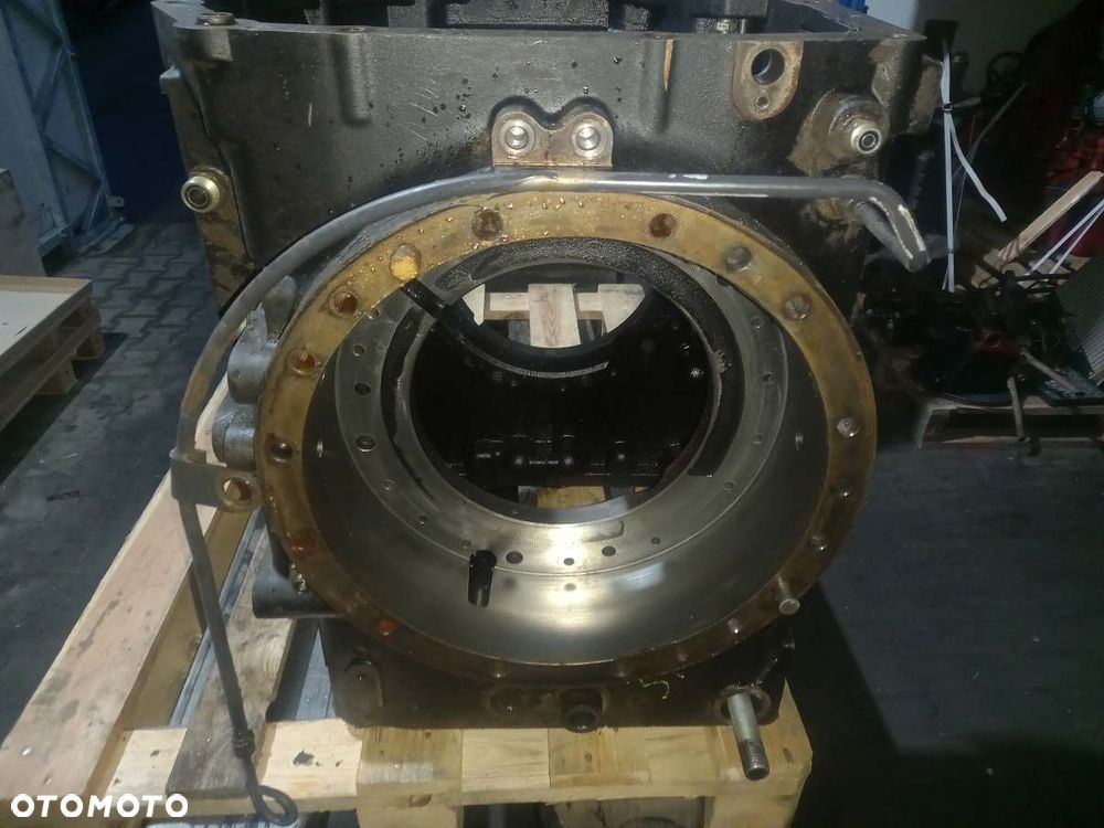 Obudowa tylnego mostu McCormick XTX165 - 4