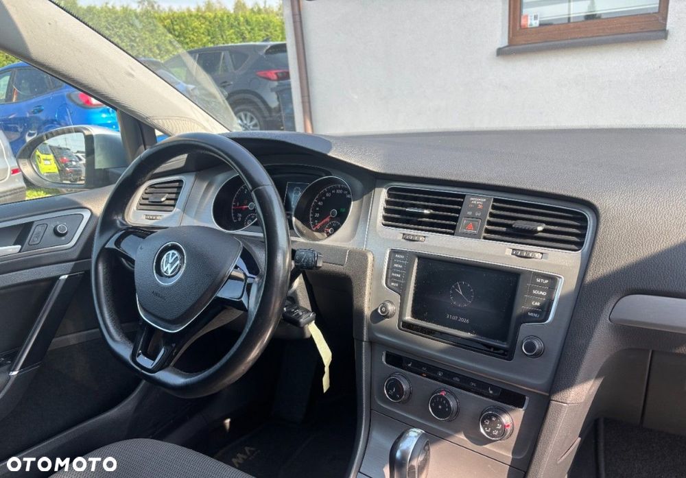 Volkswagen Golf Variant - 10