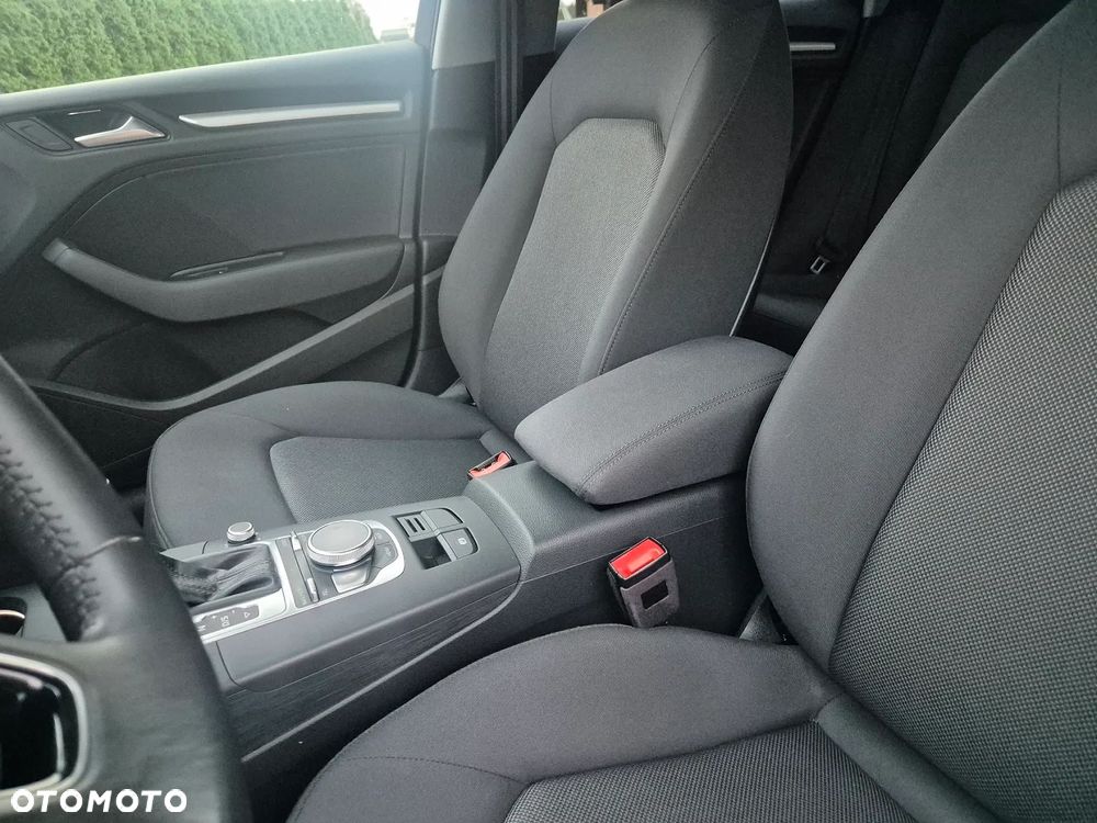 Audi A3 Limousine 1.6 TDI S tronic - 20