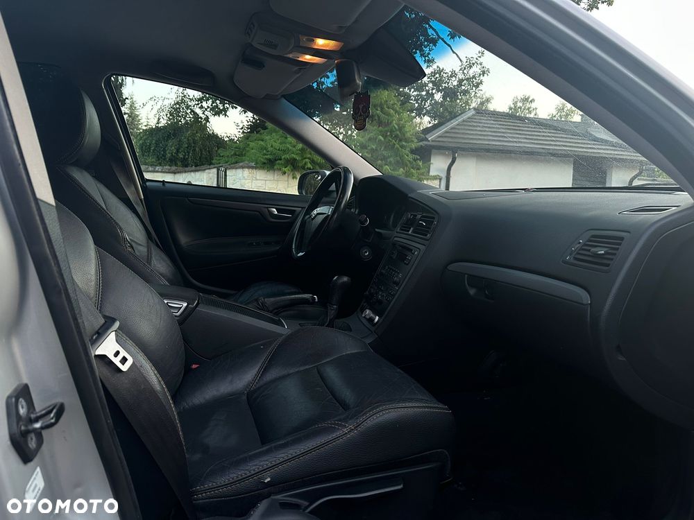 Volvo S60 2.4 Summum - 9