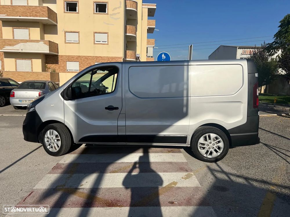 Opel Vivaro - 14