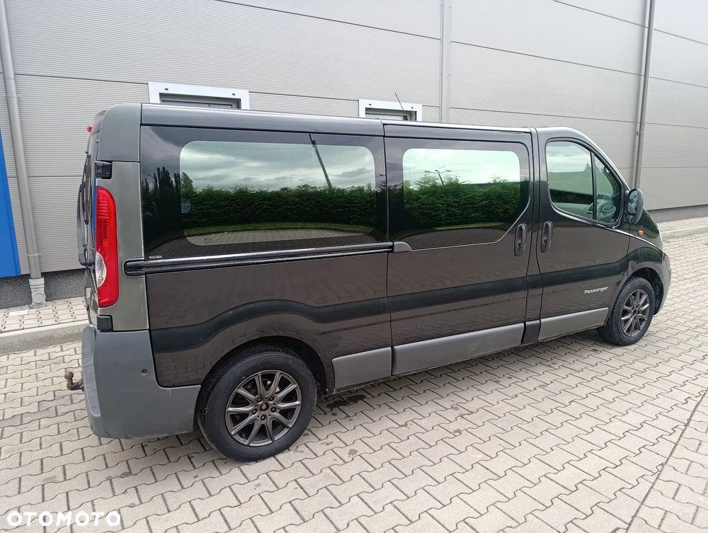 Renault Trafic - 22