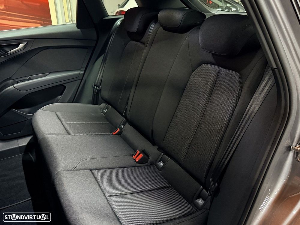 Audi Q4 e-tron 35 55 kWH - 7