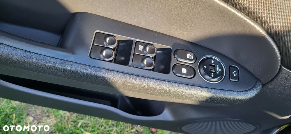 Hyundai i30 1.6 Premium - 10