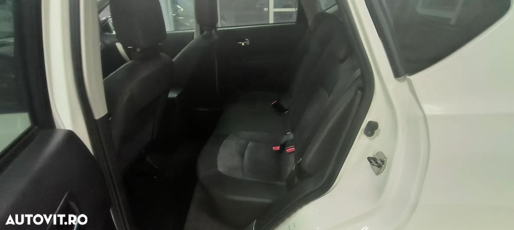 Nissan Qashqai 1.5 DCI TEKNA - 9