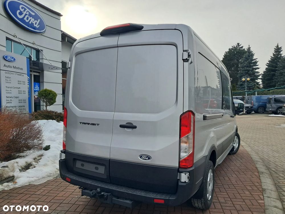 Ford Transit - 10