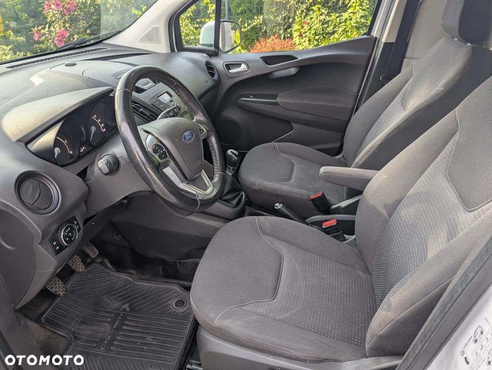 Ford TRANSIT COURIER - 10