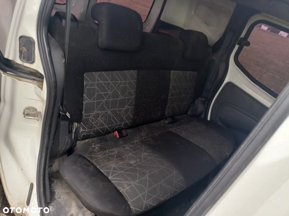 Fiat Fiorino Klimatyzacja 5 osób 1.3 CZĘŚCI - 10