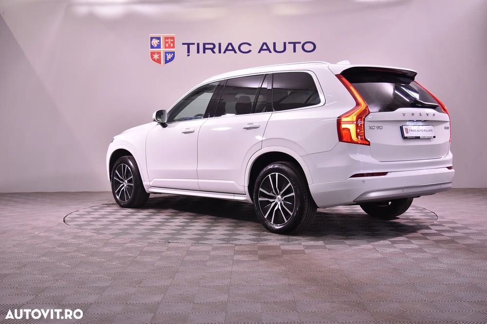 Volvo XC 90 D5 AWD Momentum - 3