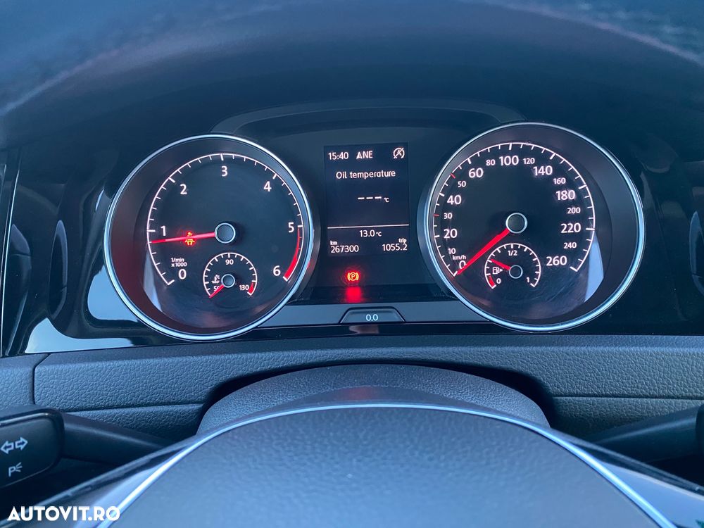 Volkswagen Golf 2.0 TDI (BlueMotion Technology) Highline - 13