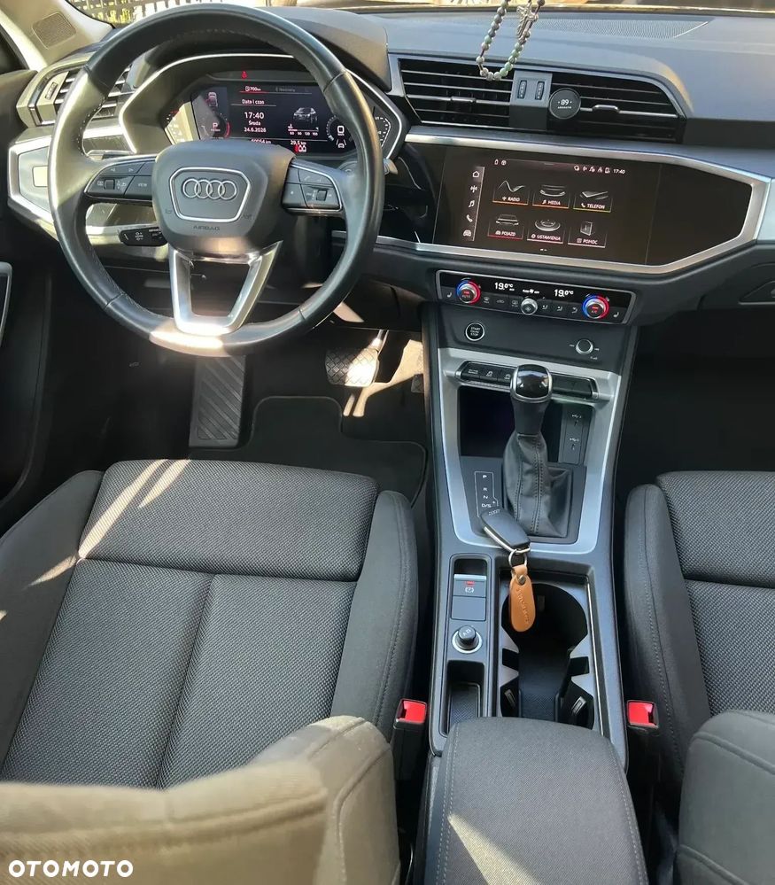 Audi Q3 35 TFSI S tronic - 10
