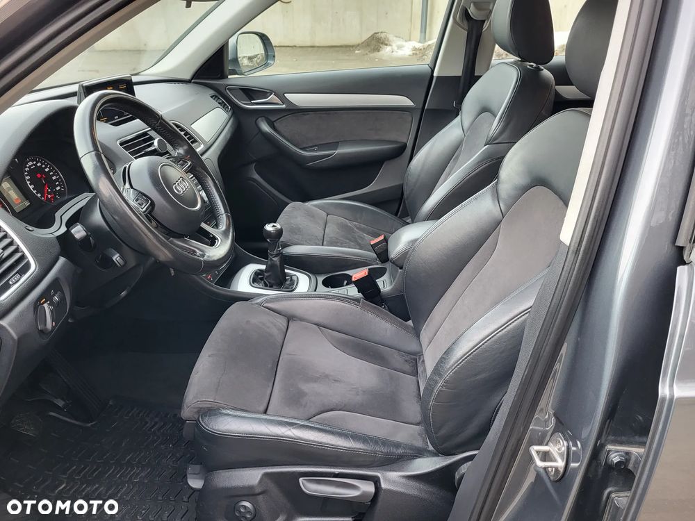 Audi Q3 2.0 TDI sport - 21