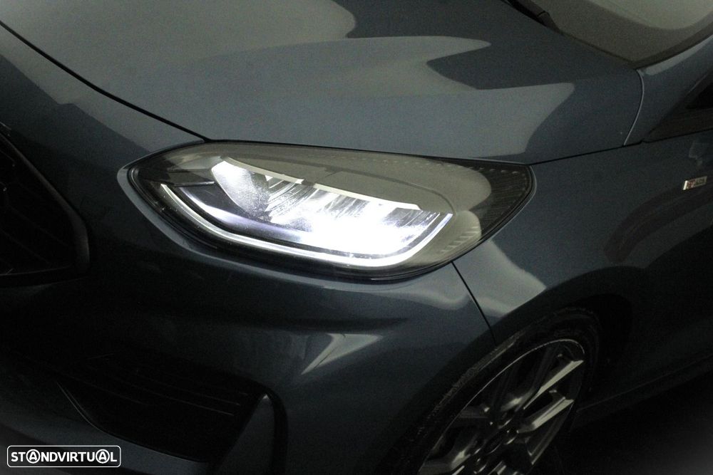 Ford Fiesta 1.0 EcoBoost ST-Line - 32