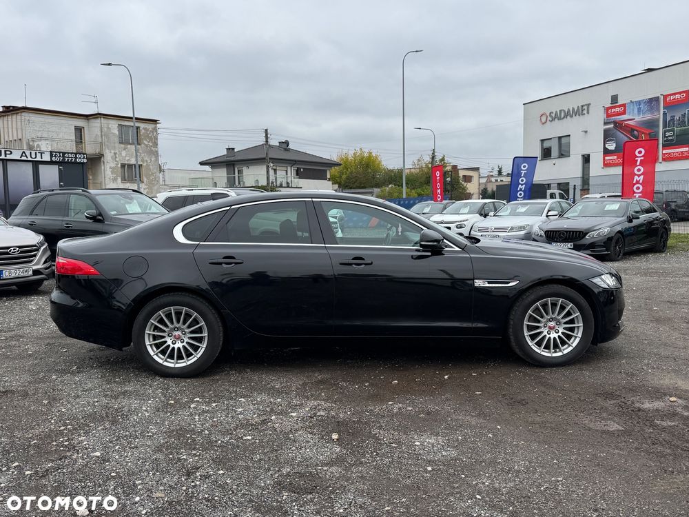 Jaguar XF 2.0 i4D Pure - 13
