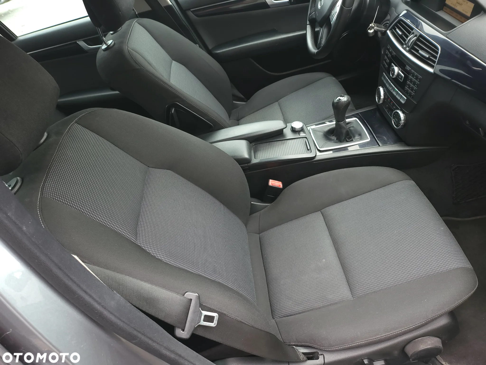 Mercedes-Benz Klasa C 220 CDI BlueEff Edition Elegance - 6