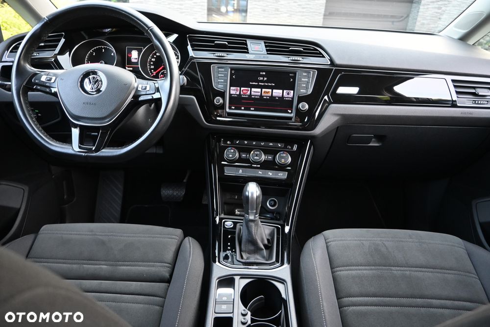 Volkswagen Touran 2.0 TDI SCR (BlueMotion Technology) DSG Highline - 19