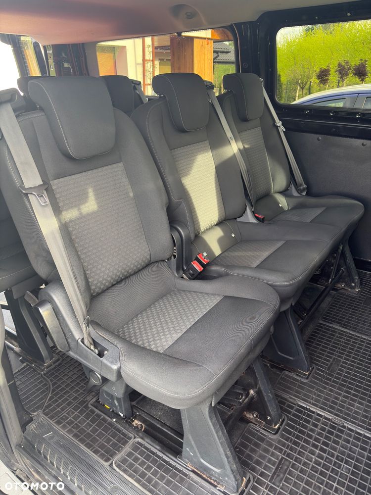 Ford Transit Custom 320 L2H1 Limited (bryg.) - 12