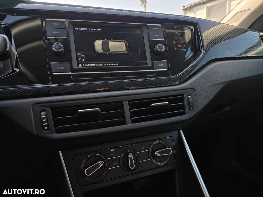 Volkswagen Polo - 12