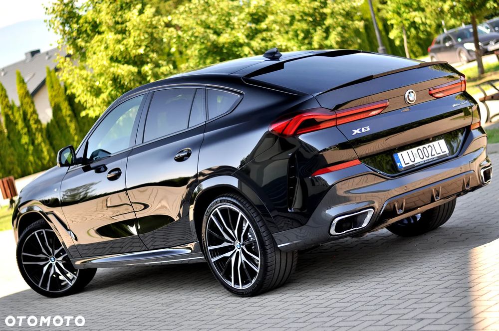 BMW X6 - 10
