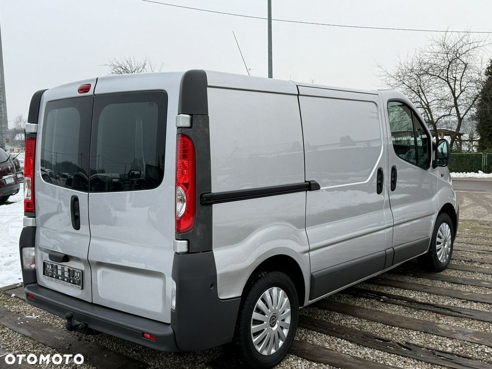 Opel Vivaro - 3